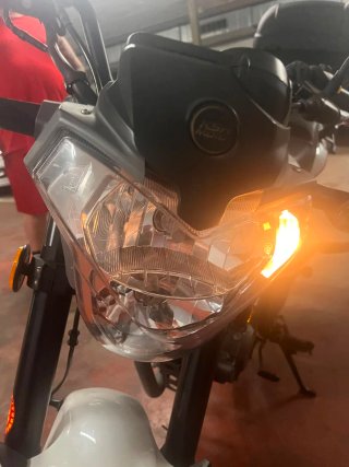 Vendo moto 125