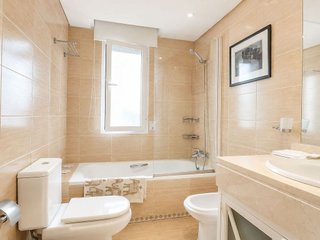 Ático en venta en Nueva Andalucía centro en Marbella