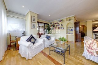 Piso en venta en Zona Carretera del Plantío en Majadahonda