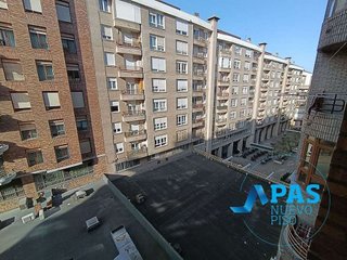 Piso en venta en Numancia - San Fernando en Santander