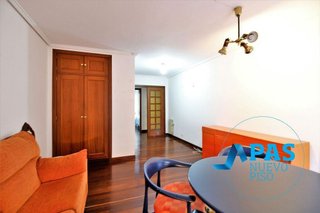 Piso en venta en Numancia - San Fernando en Santander