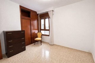 Piso en venta en Puerta Blanca en Málaga