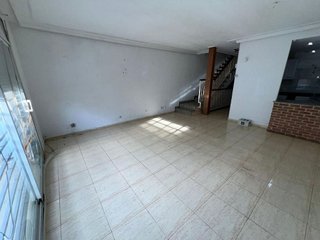 Casa en venta en Ca n'Oriach en Sabadell
