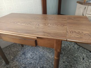 Mesa extensible de madera