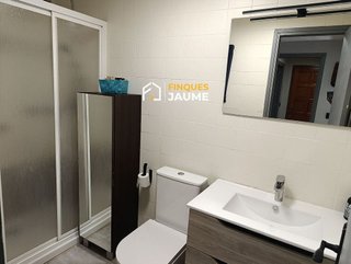 Piso en venta en Joc de la Bola - Camps d'Esports - Ciutat Jardí - Montcada en Lleida