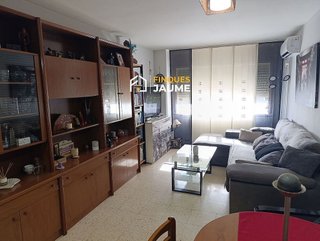 Piso en venta en Joc de la Bola - Camps d'Esports - Ciutat Jardí - Montcada en Lleida