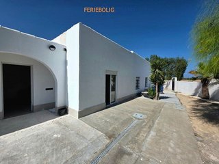 Casa adosada en venta en Formentera del Segura