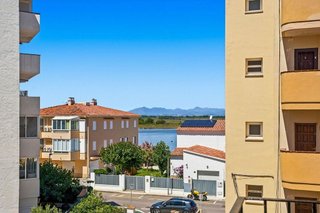 Piso en venta en Santa Margarida en Roses
