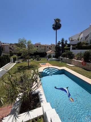 Casa en venta en Nagüeles Alto en Marbella