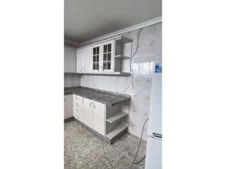 Casa en venta en Poleares en Lucena