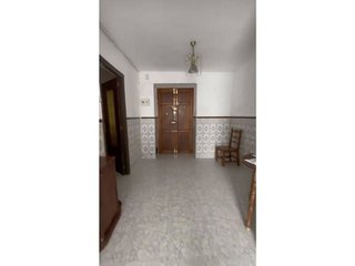 Casa en venta en Poleares en Lucena