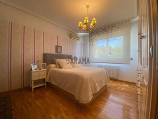 Casa adosada en venta en Centro en Tudela