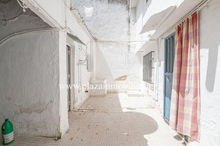 Chalet en venta en El Carmen - La Barrera en Lucena