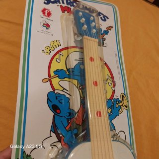 Chitarra  puffi peyo originale anni 80