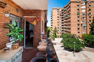 Piso en venta en Polígono Cartuja – La Paz en Granada