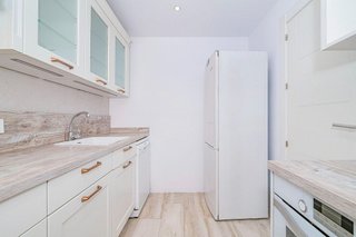 Piso en venta en Camino de Ronda - Rosaleda en Granada