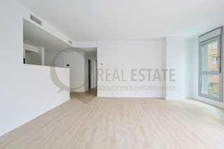 Piso en venta en Benalúa en Alicante