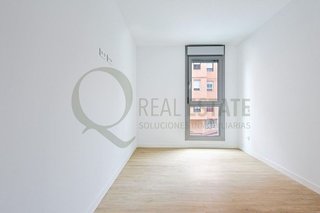 Piso en venta en Benalúa en Alicante