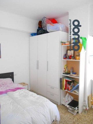 Piso en venta en Camino de Ronda - Rosaleda en Granada