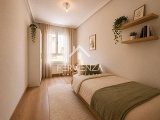 Piso en venta en Zona Teatro Campoamor en Oviedo
