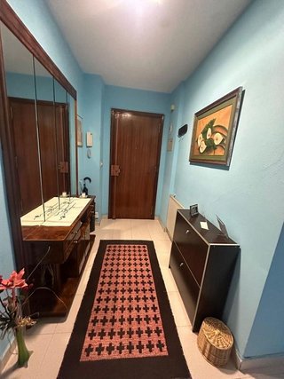 Piso en venta en Ventiun en Ourense