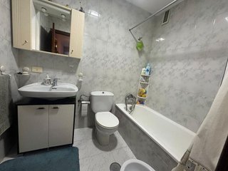 Piso en venta en Ventiun en Ourense