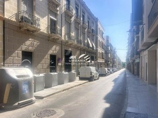 Local comercial en venta en Centro en Lucena