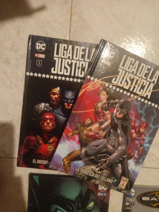 11 comicsx25€ Manga Pun pun Masacre Batman...
