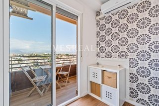 Piso en venta en Ensanche - Diputación en Alicante
