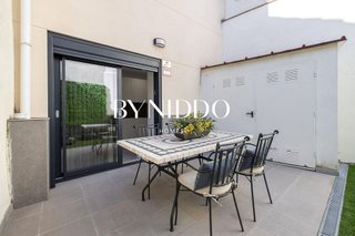Casa adosada en venta en Centre en Sabadell