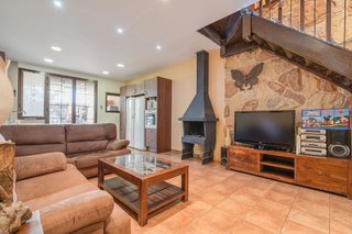 Casa adosada en venta en Ca n'Oriach en Sabadell