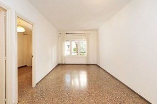 Piso en venta en Sants en Barcelona