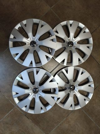 Llantas acero 16' pulgadas y Tapacubos Volkswagen