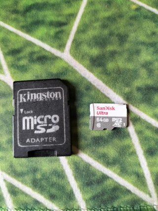 ESCUCHO OFERTAS SanDisk 64GB MicroSD + Adaptador