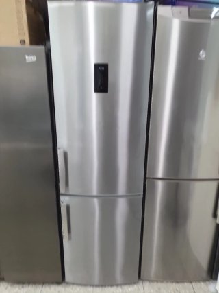 Nevera AEG con garantía y transporte