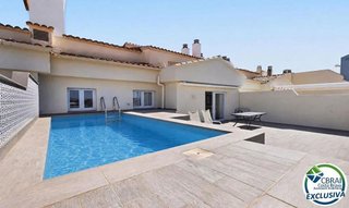 Piso en venta en Empuriabrava en Castelló d´Empúries