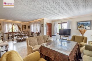 Chalet en venta en Huétor Vega