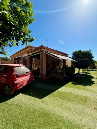 Chalet en venta en Montequinto en Dos Hermanas