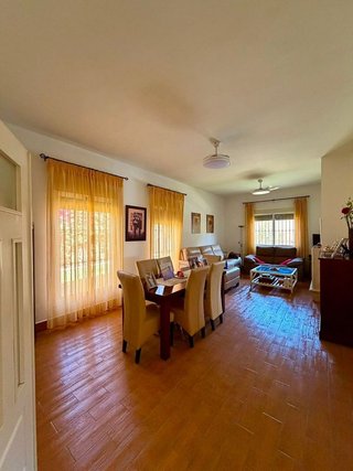 Chalet en venta en Montequinto en Dos Hermanas