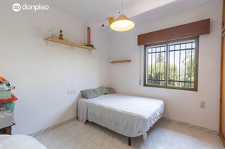 Chalet en venta en Gójar