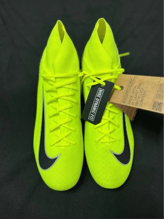 Zapatos de fútbol Nike Talla 45 Nuevos
