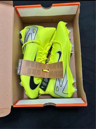 Zapatos de fútbol Nike Talla 45 Nuevos
