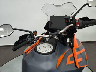 KTM 1290 SUPER DUKE GT 2022 Gris/Naranja
