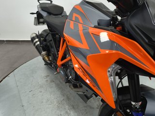 KTM 1290 SUPER DUKE GT 2022 Gris/Naranja