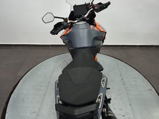 KTM 1290 SUPER DUKE GT 2022 Gris/Naranja