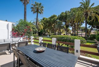 Piso en venta en Nueva Andalucía centro en Marbella
