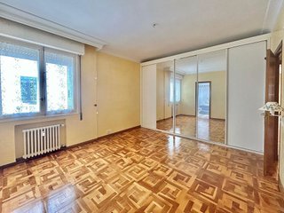 Piso en venta en Azpilagaña en Pamplona