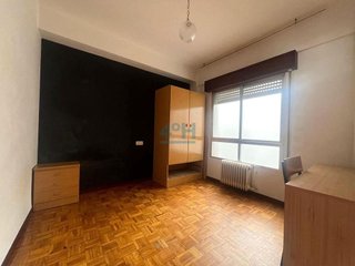 Piso en venta en Centro en Ourense