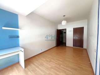 Piso en venta en Centro en Ourense