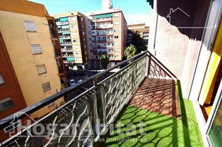 Piso en venta en Nou Moles en Valencia